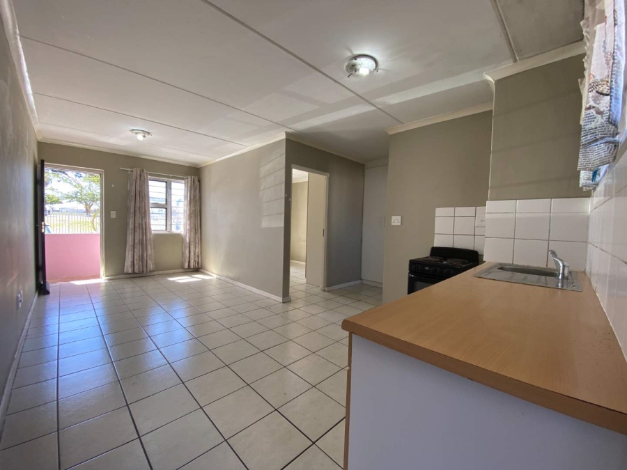 1 Bedroom Property for Sale in Maitland Western Cape